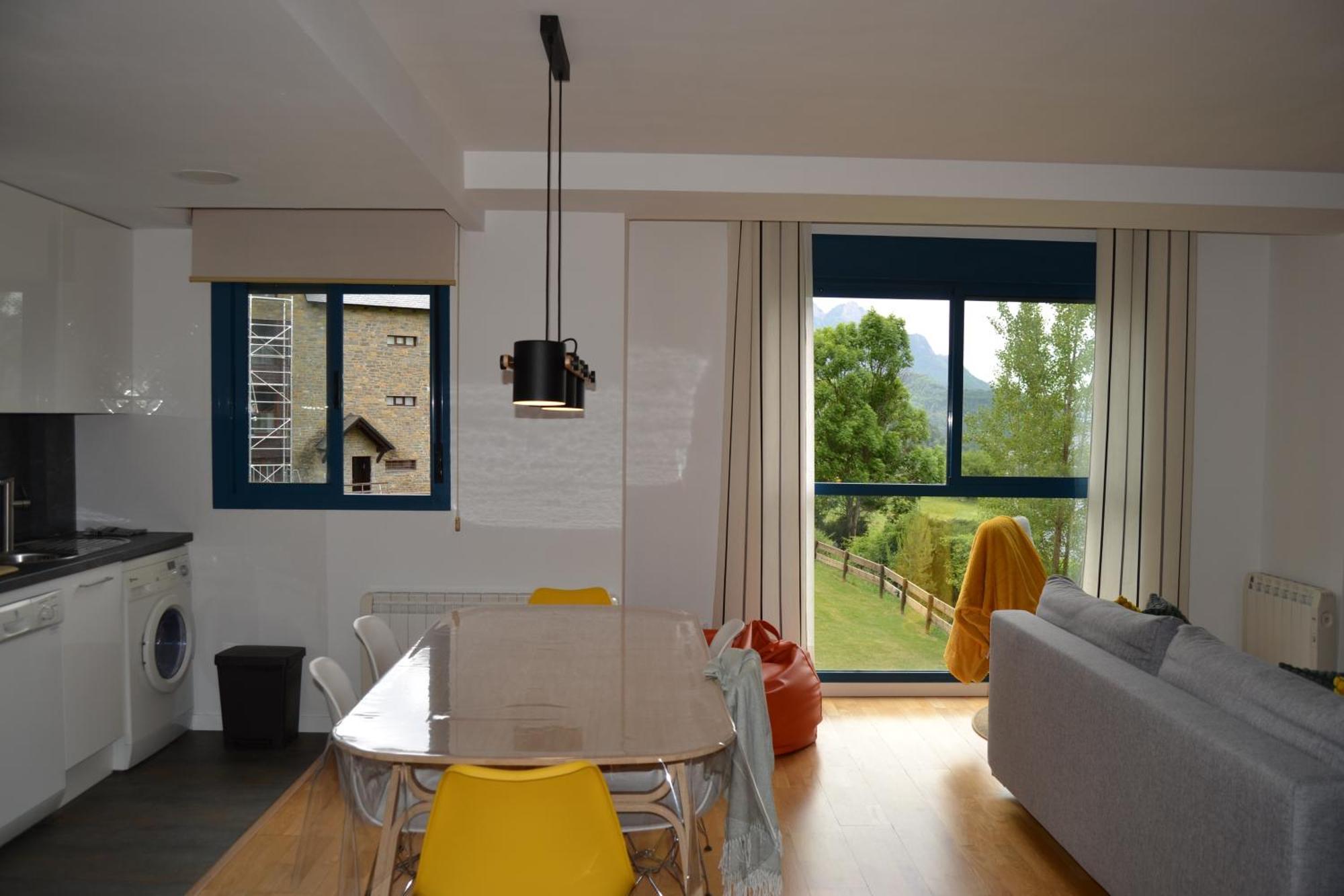Ventanal De Saras Petfriendly Garaje Trastero Y Chimenea - Arafita Apartamentos Panticosa Eksteriør bilde