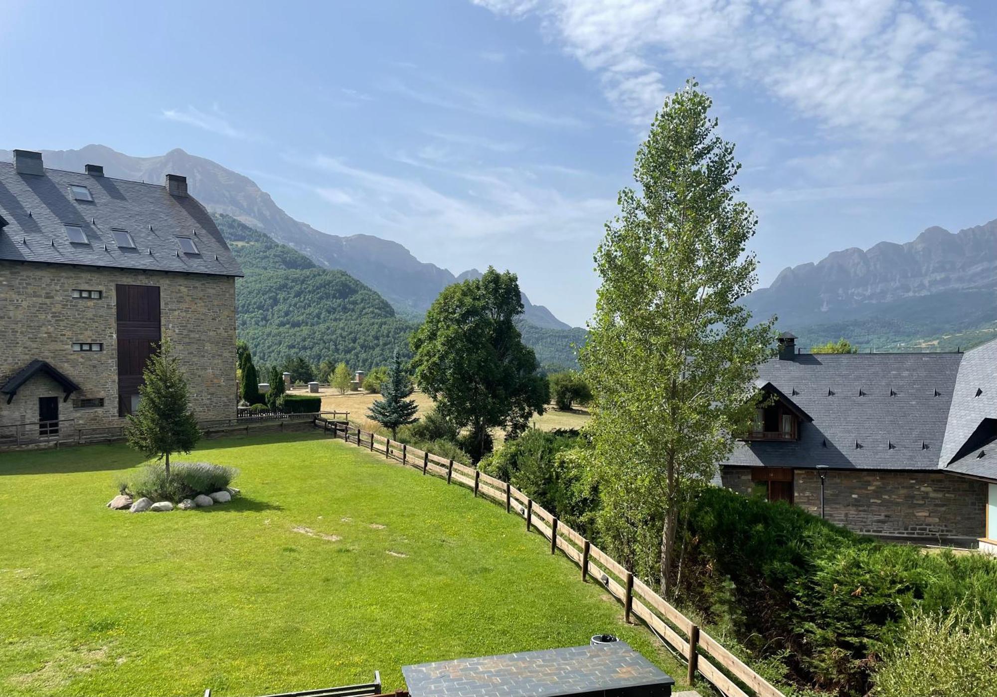 Ventanal De Saras Petfriendly Garaje Trastero Y Chimenea - Arafita Apartamentos Panticosa Eksteriør bilde