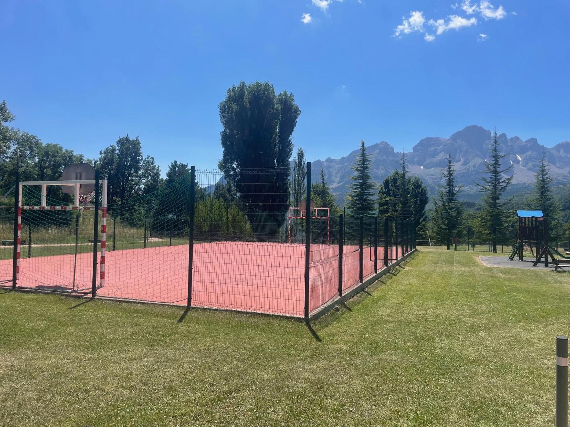 Ventanal De Saras Petfriendly Garaje Trastero Y Chimenea - Arafita Apartamentos Panticosa Eksteriør bilde